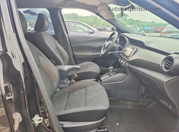 3N1CP5BVXLL483831 2020 NISSAN KICKS Черный Вид салона спереди