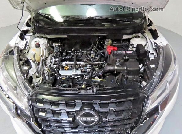 3N1CP5BVXRL533748 2024 NISSAN KICKS White Առջևի վահանակի տեսք
