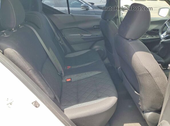 3N1CP5CU0JL530304 2018 NISSAN KICKS White Vista interior trasera