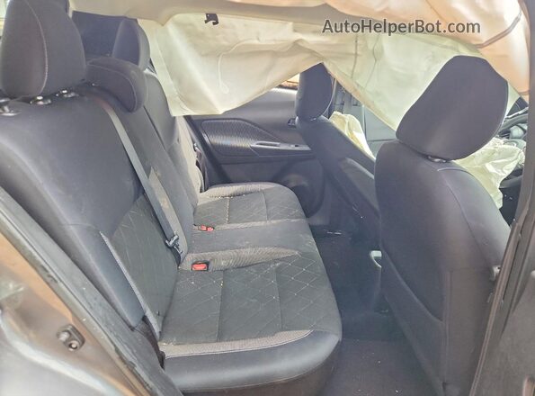 3N1CP5CU0JL530349 2018 NISSAN KICKS Gray Vista de los asientos traseros