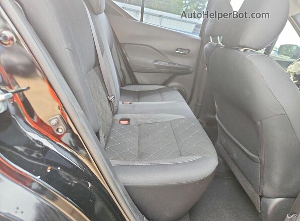 3N1CP5CU0KL560372 2019 NISSAN KICKS Black Rear interior view