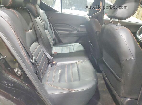 3N1CP5CU0KL562560 2019 NISSAN KICKS Черный Вид задней части салона