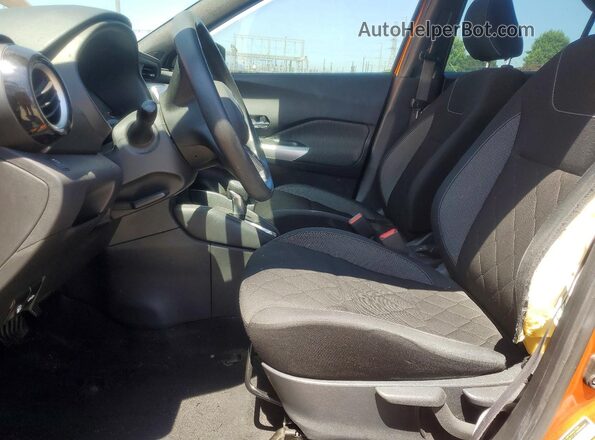 3N1CP5CU1KL548991 2019 NISSAN KICKS Orange Вид салону спереду