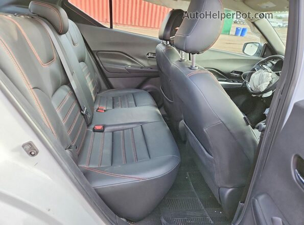 3N1CP5CU1KL559019 2019 NISSAN KICKS White Vista de los asientos traseros