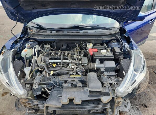 3N1CP5CU2JL535469 2018 NISSAN KICKS Blue Vista interior trasera