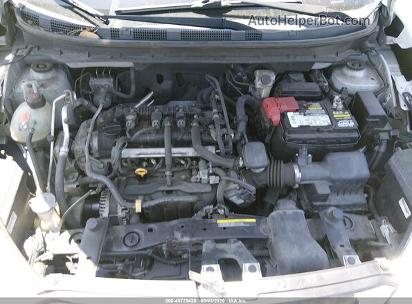 3N1CP5CU2JL542471 2018 NISSAN KICKS Silver უკანა ხედი