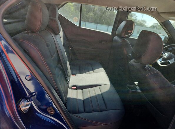 3N1CP5CU2KL528863 2019 NISSAN KICKS Two Tone Вид задньої частини салону