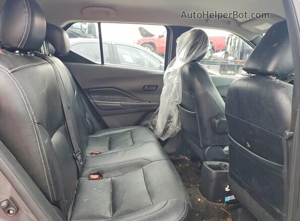 3N1CP5CU2KL538986 2019 NISSAN KICKS Серый Вид задней части салона