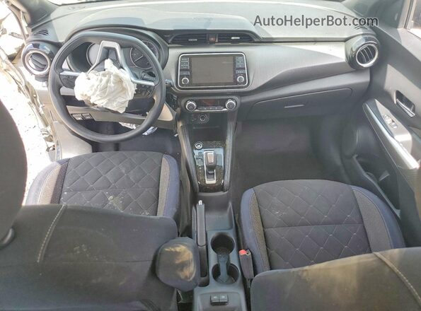 3N1CP5CU3JL509110 2018 NISSAN KICKS Black Вид панелі приладів