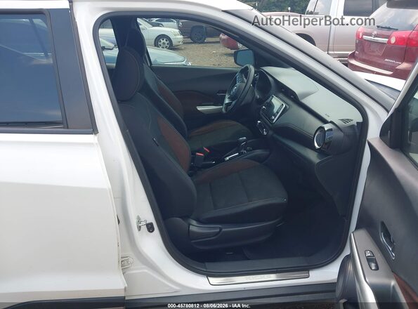 3N1CP5CU3JL529275 2018 NISSAN KICKS White Սալոնի դիմացի տեսք