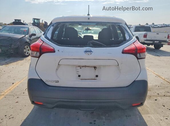 3N1CP5CU3JL538218 2018 NISSAN KICKS White Widok z tyłu