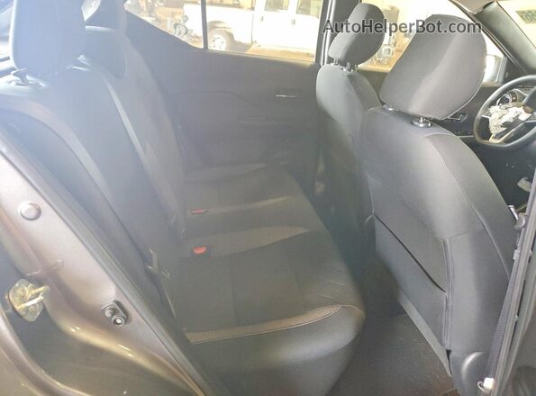 3N1CP5CU3KL498353 2019 NISSAN KICKS Gray Rear seats view