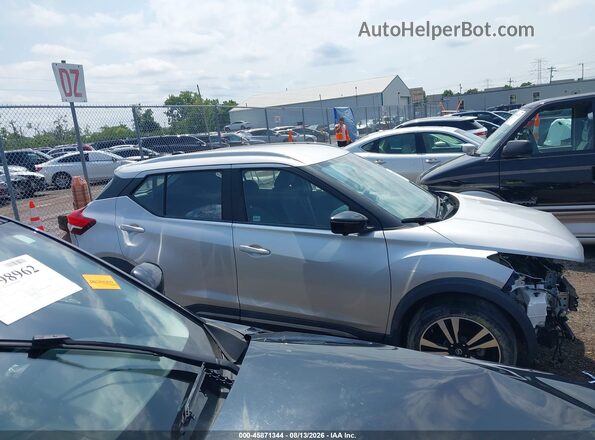 3N1CP5CU3KL534333 2019 NISSAN KICKS Gray ხელსაწყოთა პანელის ხედი