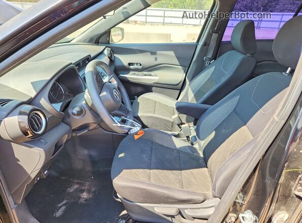 3N1CP5CU4JL517149 2018 NISSAN KICKS Black Вид салону спереду