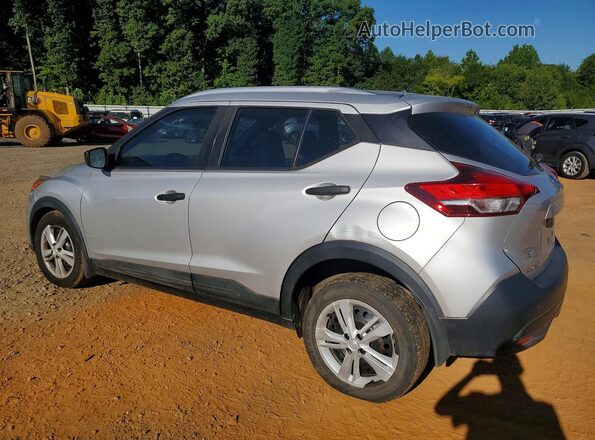 3N1CP5CU4JL531102 2018 NISSAN KICKS Серебряный Задняя левая четверть