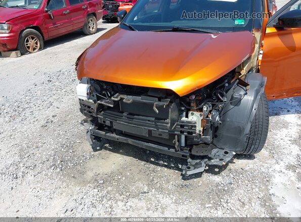 3N1CP5CU4JL532170 2018 NISSAN KICKS Orange Front view