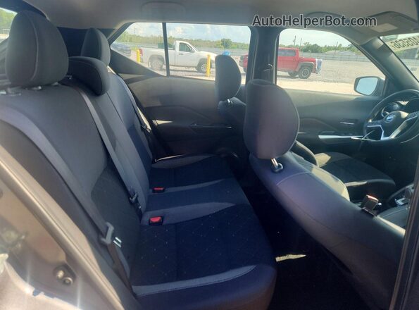 3N1CP5CU4KL530629 2019 NISSAN KICKS Gray Rear seats view