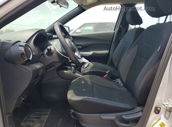 3N1CP5CU4KL548838 2019 NISSAN KICKS Silver Սալոնի դիմացի տեսք