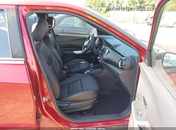 3N1CP5CU5JL514213 2018 NISSAN KICKS Red Front interior view