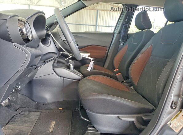 3N1CP5CU5KL533510 2019 NISSAN KICKS Silver Widok wnętrza z przodu