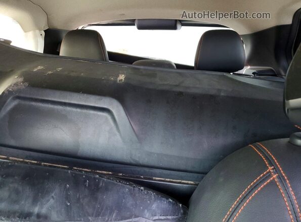3N1CP5CU6KL519129 2019 NISSAN KICKS Gray Widok tylnych siedzeń