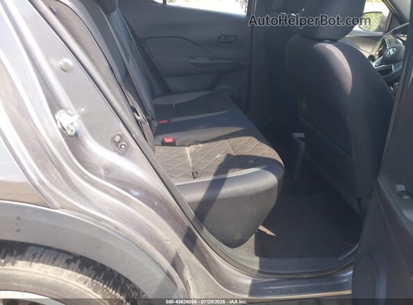 3N1CP5CU7JL515749 2018 NISSAN KICKS Gray VIN sticker view