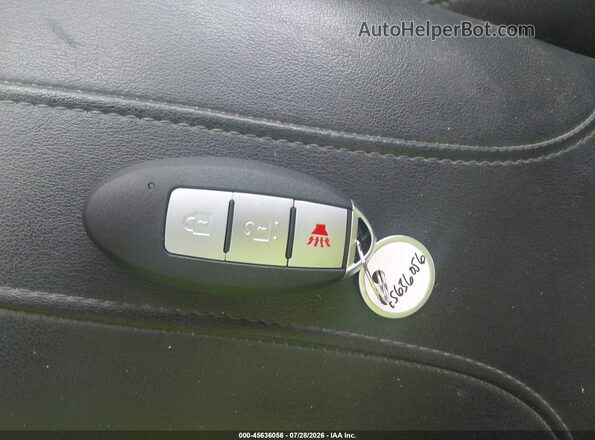 3N1CP5CU7JL515749 2018 NISSAN KICKS Gray Dashboard view