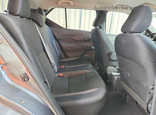 3N1CP5CU7JL537184 2018 NISSAN KICKS Charcoal უკანა სალონის ხედი