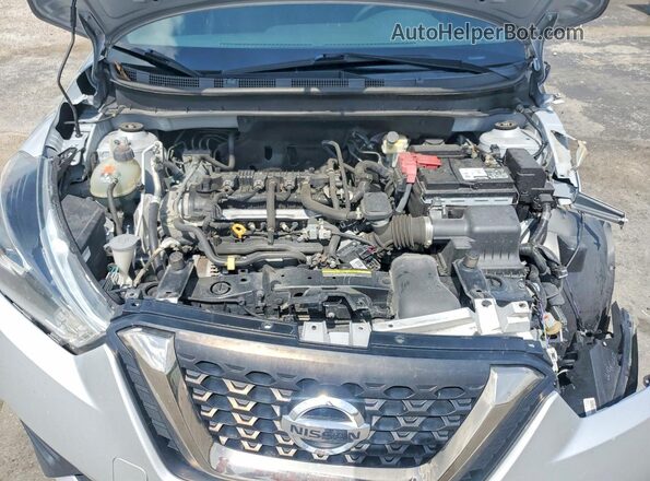 3N1CP5CU7KL527871 2019 NISSAN KICKS Серебряный Вид задней части салона