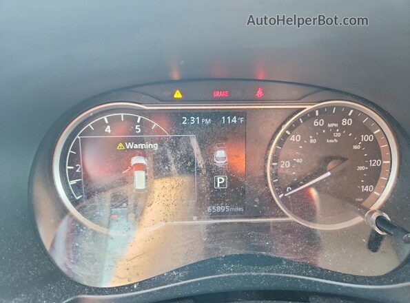 3N1CP5CU7KL558991 2019 NISSAN KICKS Red Widok zestawu wskaźników