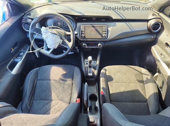 3N1CP5CU8KL519620 2019 NISSAN KICKS Silver წინა პანელის ხედი