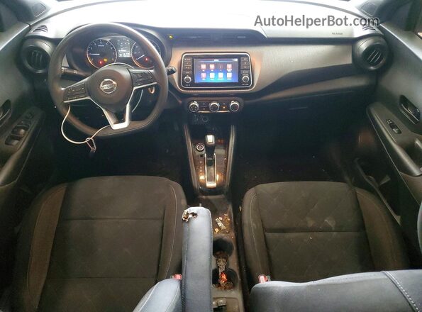 3N1CP5CU8KL560202 2019 NISSAN KICKS Silver Вид панелі приладів