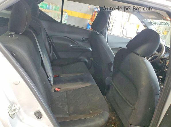 3N1CP5CU8KL560202 2019 NISSAN KICKS Silver Вид задніх сидінь