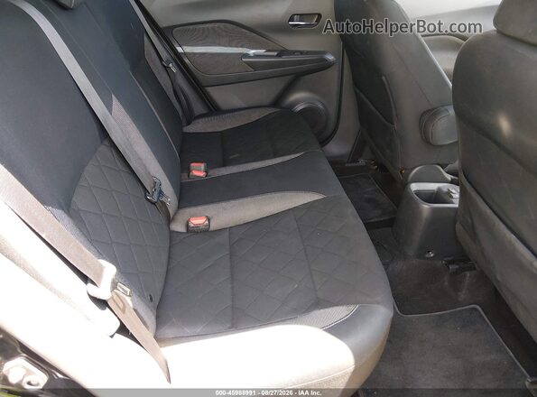 3N1CP5CU9JL536067 2018 NISSAN KICKS Black Widok naklejki z numerem VIN