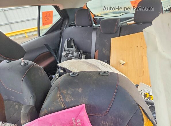 3N1CP5CU9KL478544 2019 NISSAN KICKS Orange Вид задніх сидінь