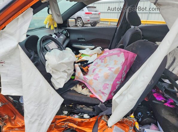 3N1CP5CU9KL478544 2019 NISSAN KICKS Orange Вид салону спереду