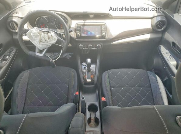 3N1CP5CU9KL537804 2019 NISSAN KICKS Gray Dashboard view