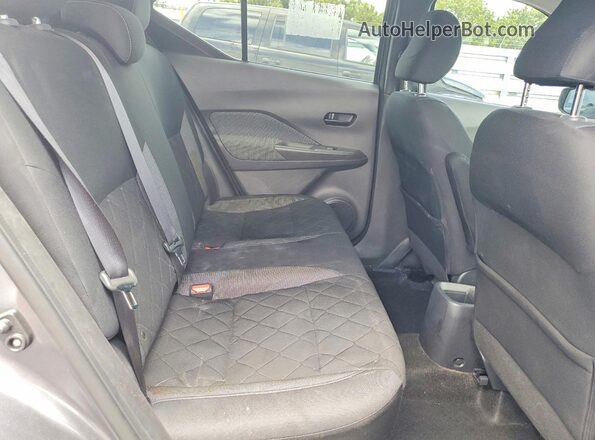 3N1CP5CU9KL537804 2019 NISSAN KICKS Gray Rear interior view