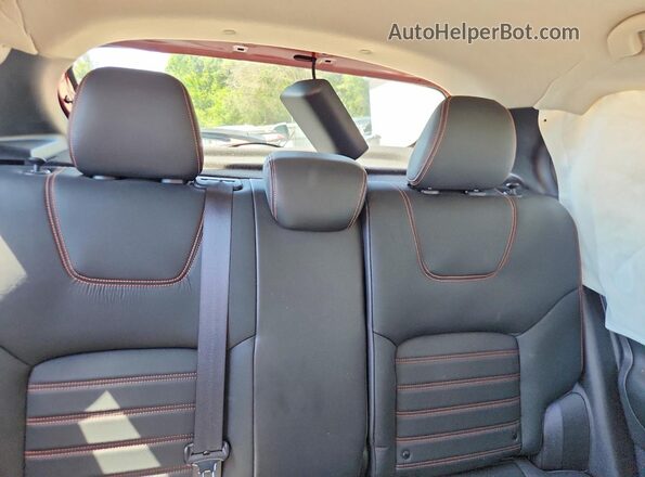 3N1CP5CU9KL539889 2019 NISSAN KICKS Red Rear seats view