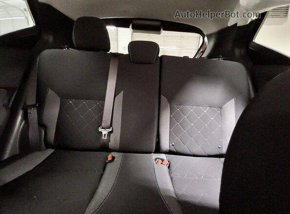 3N1CP5CU9KL564937 2019 NISSAN KICKS Red Vista de los asientos traseros