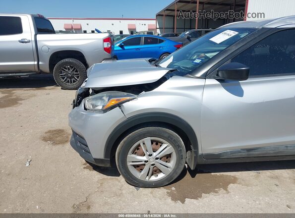 3N1CP5CUXJL507970 2018 NISSAN KICKS Silver Vista frontal