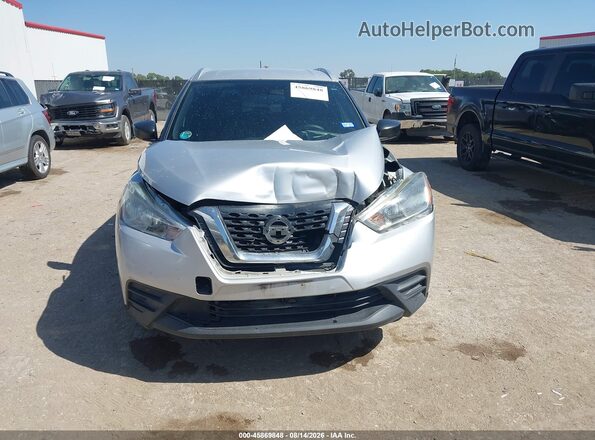3N1CP5CUXJL507970 2018 NISSAN KICKS Silver Vista del cuadro de instrumentos