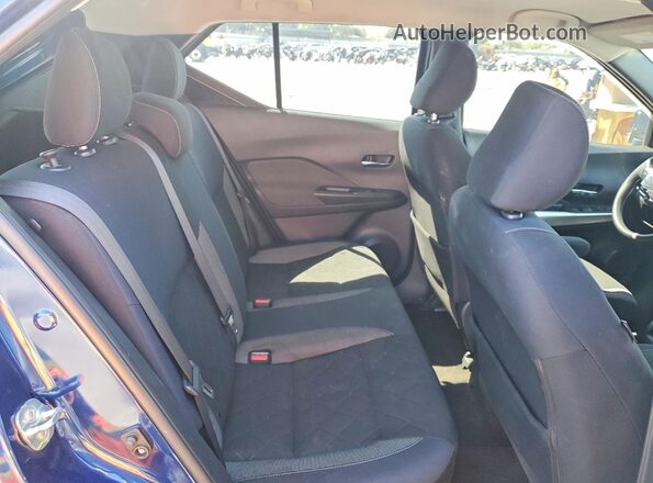 3N1CP5CUXJL536093 2018 NISSAN KICKS Синий Вид задних сидений