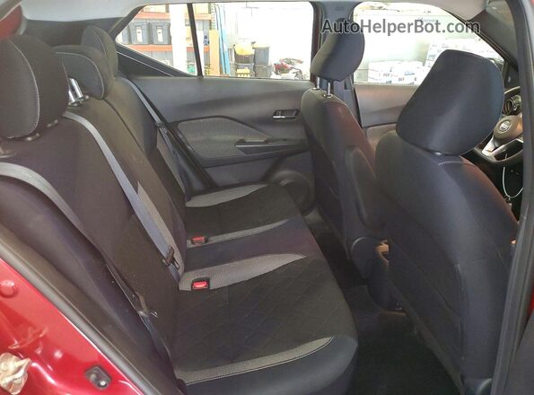 3N1CP5CUXJL543013 2018 NISSAN KICKS Темно-бордовый Вид задней части салона