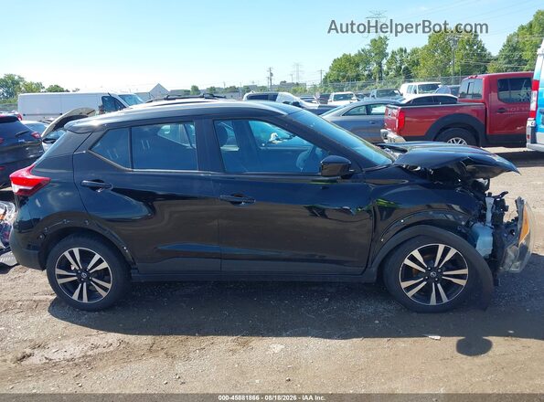 3N1CP5CUXKL513415 2019 NISSAN KICKS Black Widok wnętrza z tyłu