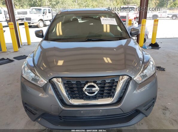 3N1CP5CUXKL551341 2019 NISSAN KICKS Gray Widok wnętrza z tyłu