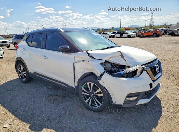3N1CP5CUXKL565904 2019 NISSAN KICKS White Передня права чверть