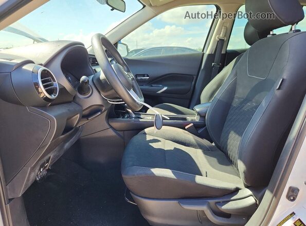 3N1CP5CV0ML499052 2021 NISSAN KICKS White Widok wnętrza z przodu
