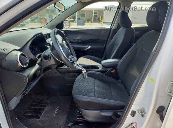 3N1CP5CV0ML505299 2021 NISSAN KICKS White Вид салону спереду