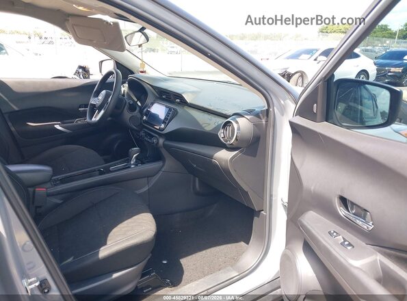 3N1CP5CV1NL486456 2022 NISSAN KICKS Gray Front interior view